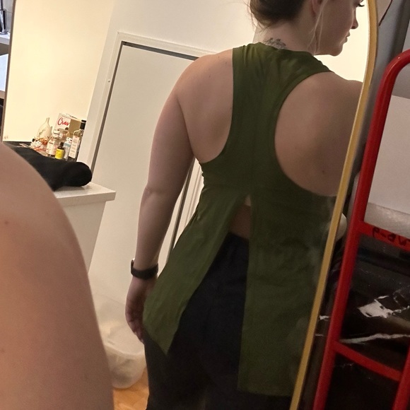 Lulu Tank - Picture 2 of 6